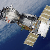 satellite in orbita