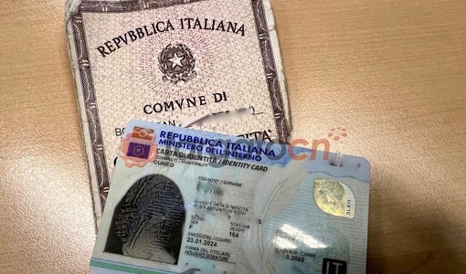Consiglio dei Ministri ha prolungato validità carte d'identità cartacee Consiglio dei Ministri ha prolungato validità carte d'identità cartacee
