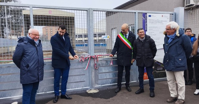 Inaugurato il nuovo ecocentro di Venaria Inaugurato il nuovo ecocentro di Venaria