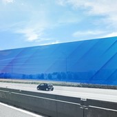 Parte la corsa del Chilometro Blu