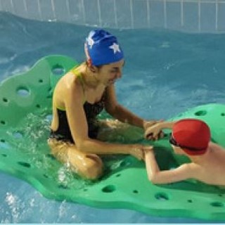 Bambini, autismo e attività in piscina: se ne parla a Collegno il prossimo 10 marzo