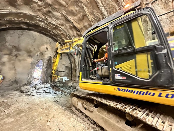 Lavori per la metro a Cascine Vica Lavori per la metro a Cascine Vica