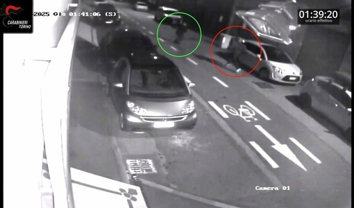 Un’ora di attesa sotto casa di Veronese, poi l’agguato: le immagini che incastrano Nicastri [VIDEO]