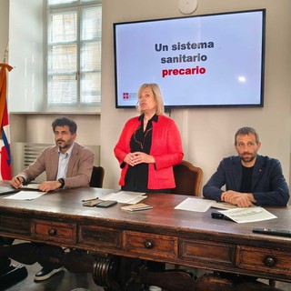 Sanità piemontese in crisi: nel 2025 fuga di medici e infermieri, PD all'attacco