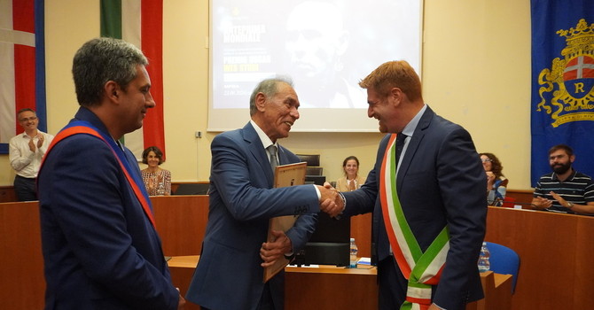 Rivoli conferisce la cittadinanza onoraria al Premio Oscar Wes Studi Rivoli conferisce la cittadinanza onoraria al Premio Oscar Wes Studi