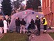 Coronavirus, a Torino la protezione civile monta le tende da campo fuori dai pronto soccorso [FOTO e VIDEO]