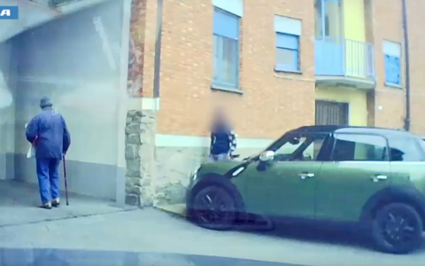 Da Pinerolo a Rivoli, si fingevano tecnici del gas e derubavano gli anziani: in manette coppia di rom