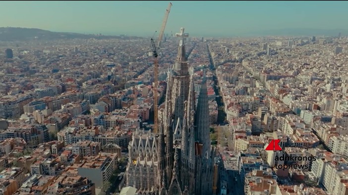 Henkel sfida le altezze della Sagrada Familia e Loctite porta il Made in Italy nell'opera di Gaudì
