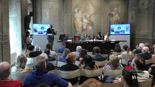 Vaccini: HappyAgeing, investire in prevenzione per salute anziani e riduzione costi Ssn