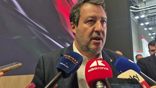 Manovra, Salvini: "Serve scostamento da miliardi" Manovra, Salvini: "Serve scostamento da miliardi"