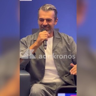 Argentero: "Mia moglie Cristina sul set di 'Doc'? Sentivo molta responsabilità" Argentero: "Mia moglie Cristina sul set di 'Doc'? Sentivo molta responsabilità"
