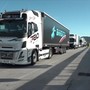 Presidio autotrasportatori al confine fra Abruzzo e Molise: "Per ogni camion 8mila euro al mese di gasolio" Presidio autotrasportatori al confine fra Abruzzo e Molise: "Per ogni camion 8mila euro al mese di gasolio"