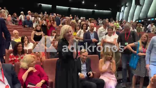 Venezia 2026 omaggia Ewa Aulin, lacrime di gioia per la suocera di Conte Venezia 2026 omaggia Ewa Aulin, lacrime di gioia per la suocera di Conte