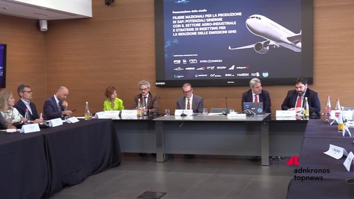 Decarbonizzazione del trasporto aereo, a Roma l'incontro sul futuro della filiera SAF Decarbonizzazione del trasporto aereo, a Roma l'incontro sul futuro della filiera SAF