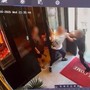 Prato, aggressione a colpi di machete davanti al ristorante