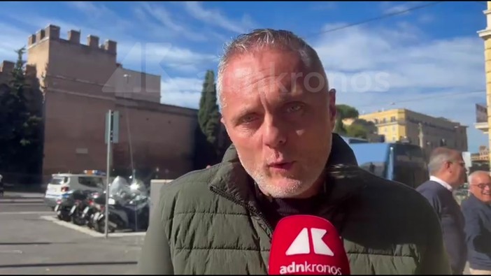 Taxi in piazza contro caro carburante, Sacco (it Taxi): "Non escludiamo lo sciopero"