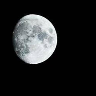Superluna fredda in arrivo, pronti allo spettacolo: ecco a che ora è meglio osservarla