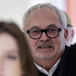 Francia, 4 anni a ex senatore Guerriau: ha drogato collega per usarle violenza