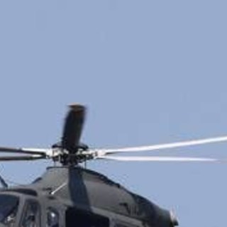 Il pilota dei soccorsi sull'Himalaya e gli operai, chi era a bordo dell'elicottero caduto