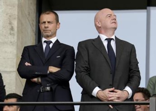 Uefa contro il piano Infantino: "Boicottiamo competizioni Fifa finchè non ci sarà un passo indietro" Uefa contro il piano Infantino: "Boicottiamo competizioni Fifa finchè non ci sarà un passo indietro"