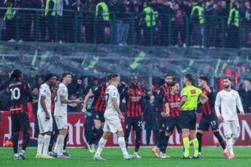 Milan-Lazio, era rigore o no? Rocchi: "Doppio errore e risultato corretto" Milan-Lazio, era rigore o no? Rocchi: "Doppio errore e risultato corretto"