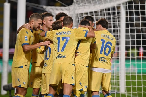 Pokerissimo Frosinone: 5-1 al Lecce e sesto posto in classifica Pokerissimo Frosinone: 5-1 al Lecce e sesto posto in classifica