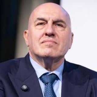 Trump-Meloni, Crosetto: "Non capisco l'atteggiamento del presidente Usa" Trump-Meloni, Crosetto: "Non capisco l'atteggiamento del presidente Usa"