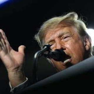 Politico, Cnn e Ms Now fanno causa a Trump dopo l'esclusione dalla Casa Bianca Politico, Cnn e Ms Now fanno causa a Trump dopo l'esclusione dalla Casa Bianca