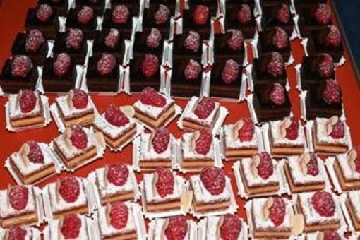 Perché desideriamo cibi dolci? Una risposta c'è e non è quella che immagini Perché desideriamo cibi dolci? Una risposta c'è e non è quella che immagini