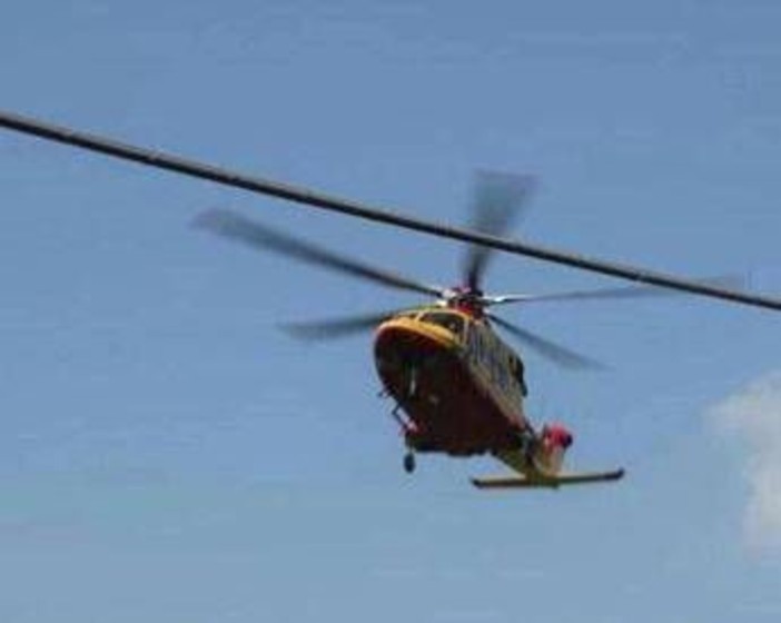 Monossido di carbonio in baita a Verbania, un morto e altri 5 intossicati: grave un 19enne Monossido di carbonio in baita a Verbania, un morto e altri 5 intossicati: grave un 19enne