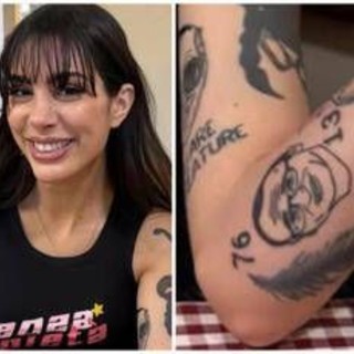 Dopo Sanremo Cleo delle Bambole di Pezza si tatua Carlo Conti: "Mi ha cambiato la vita"