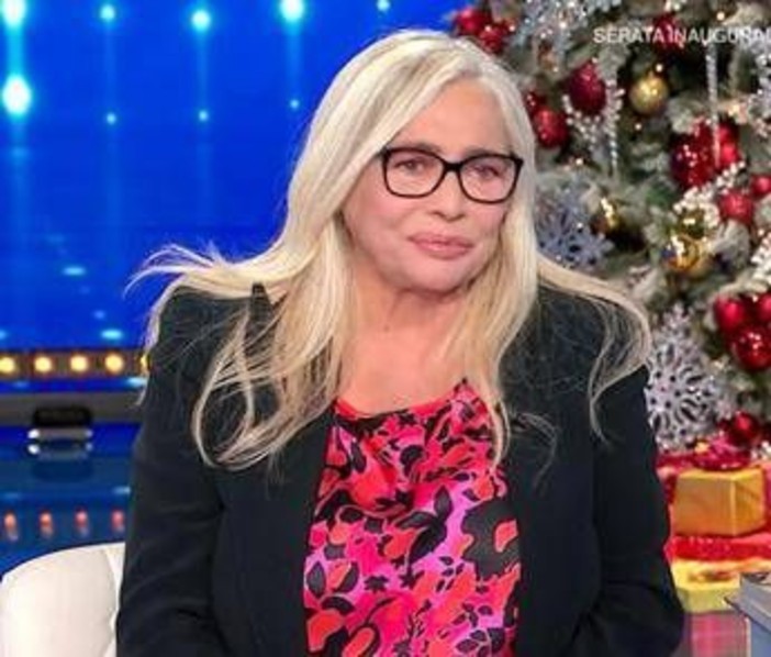 Domenica In, le lacrime di Mara Venier per Sandro Giacobbe Domenica In, le lacrime di Mara Venier per Sandro Giacobbe