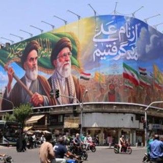 Usa-Iran, Vance: "Negoziati tecnici proseguiranno nei prossimi giorni. Teheran ha accettato di far tornare ispettori Aiea" - Diretta
