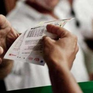 Superenalotto, estrazione e numeri vincenti di oggi 1 settembre 2026 Superenalotto, estrazione e numeri vincenti di oggi 1 settembre 2026