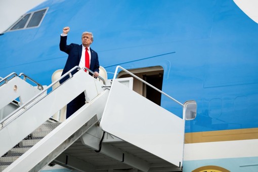 Trump accolto a Ben Gurion da Herzog e Netanyahu Trump accolto a Ben Gurion da Herzog e Netanyahu