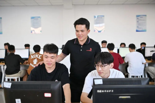 Cina, in arrivo standard internazionali per l’istruzione professionale Cina, in arrivo standard internazionali per l’istruzione professionale