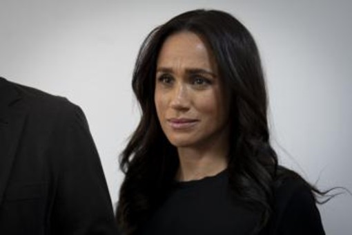 Meghan Markle, viaggio da incubo in Gb: tornata in California prima del previsto Meghan Markle, viaggio da incubo in Gb: tornata in California prima del previsto