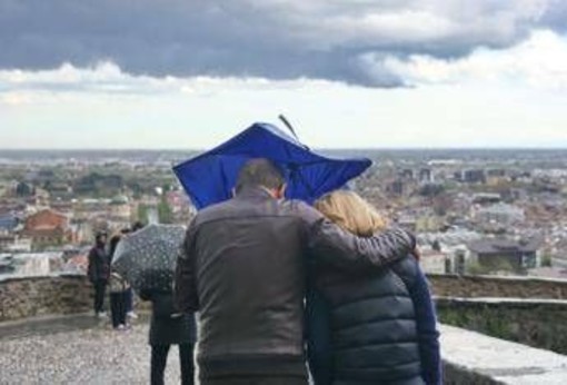 Venti forti e temporali, l'Italia nella morsa del maltempo: 4 regioni in allerta arancione