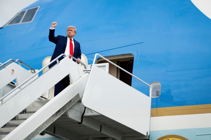 Trump accolto a Ben Gurion da Herzog e Netanyahu Trump accolto a Ben Gurion da Herzog e Netanyahu