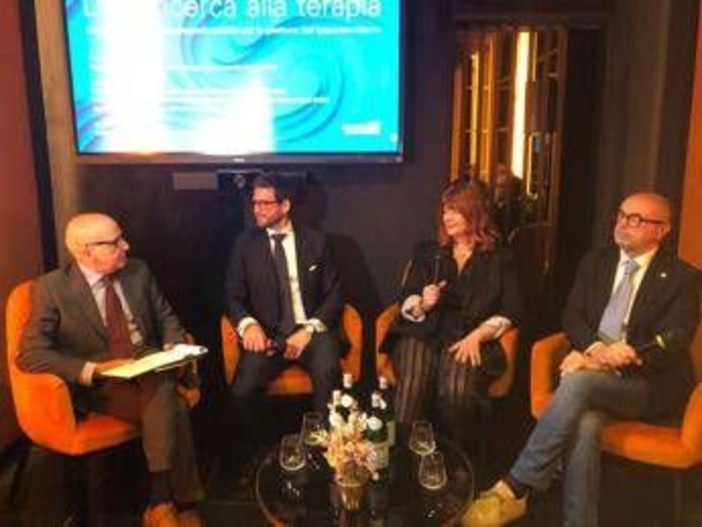 Ipoparatiroidismo, Aifa approva in Italia la rimborsabilità di palopegteriparatide