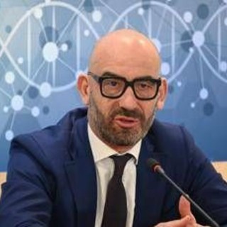 Influenza, Bassetti: "In ospedale 20enne con pericardite-miocardite, giovani vaccinatevi" Influenza, Bassetti: "In ospedale 20enne con pericardite-miocardite, giovani vaccinatevi"