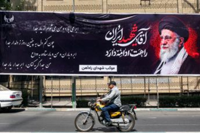 Iran, media: domani colloqui indiretti con Usa su Hormuz Iran, media: domani colloqui indiretti con Usa su Hormuz