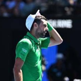 Australian Open, Djokovic agli ottavi dopo rischio squalifica: cosa è successo