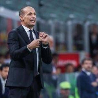 Allegri: "Nessuna rivincita con la Juve, si giocherà lo scudetto fino alla fine". Poi la battuta sulla panchina