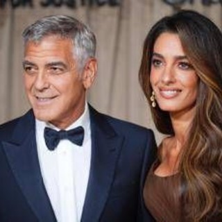 A Londra sfilata di star per la giustizia, i Clooney agli Albie Awards