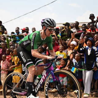 Alla Vuelta Dunbar vince la 19^ tappa, Mas sempre leader