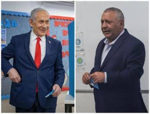Elezioni in Israele, affluenza record: alle 14 è al 44,9%. Uomo armato di coltello minaccia leader dem Golan Elezioni in Israele, affluenza record: alle 14 è al 44,9%. Uomo armato di coltello minaccia leader dem Golan
