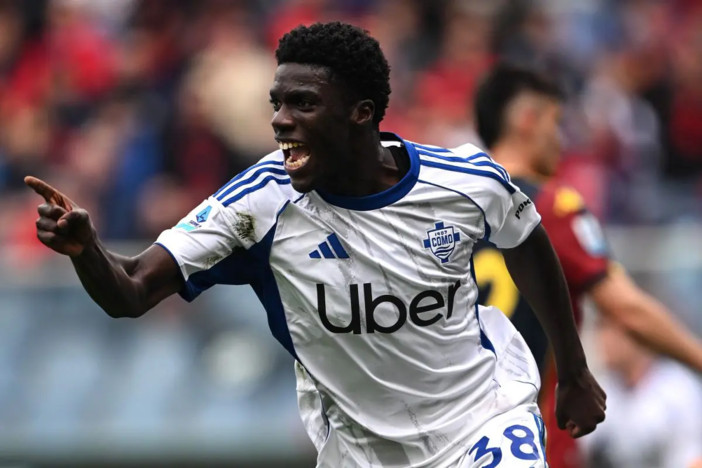 Douvikas e Diao: il Como piega il Genoa 2-0