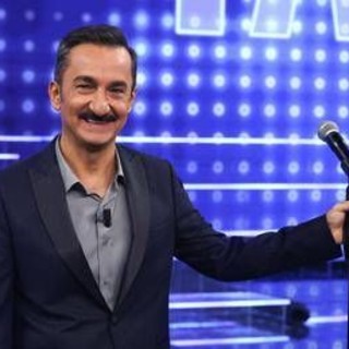 Tali e Quali, stasera venerdì 30 gennaio l'ultima puntata: chi vincerà?