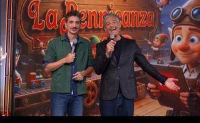 Fiorello chiama la vera Giorgia Meloni, lei risponde: "Che succede?" Fiorello chiama la vera Giorgia Meloni, lei risponde: "Che succede?"